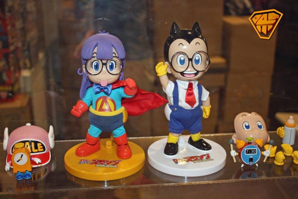 Fewture Models EX Gokin - Dr.Slump: DX Arale-chan Suppaman Suit Ver. by Action Toys