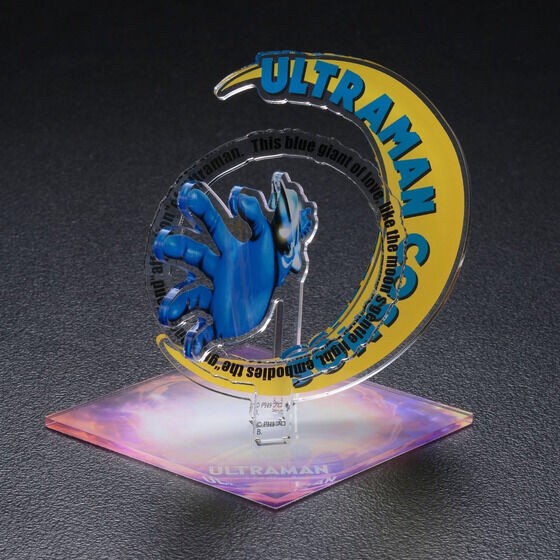 PRE-ORDER : Ultraman Cosmos DAD -Dramatic Acrylic Dimension-