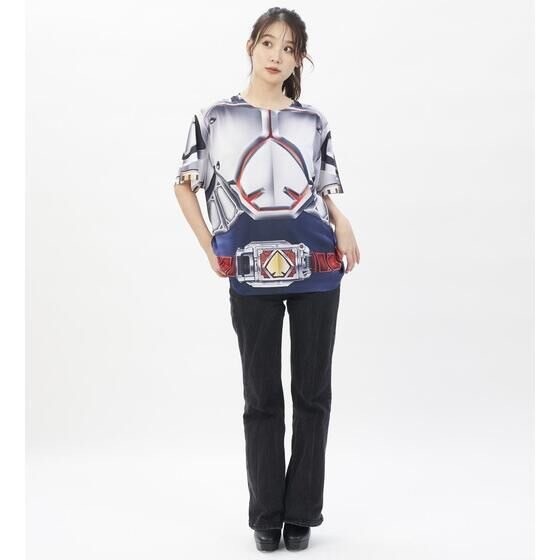 PRE-ORDER : Kamen Rider Blade Narikiri T-shirt Blade Pattern