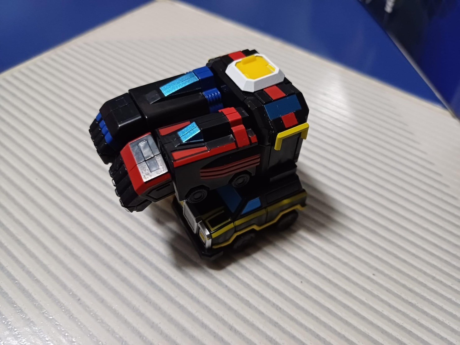 Mini Action Voltron Vehicle Force (Regular ver.) by Action Toys