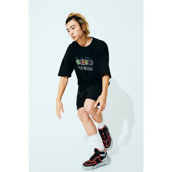 PRE-ORDER : Kamen Rider Gaim | HENSHIN by KAMEN RIDER × FRUIT OF THE LOOM Big T-shirt