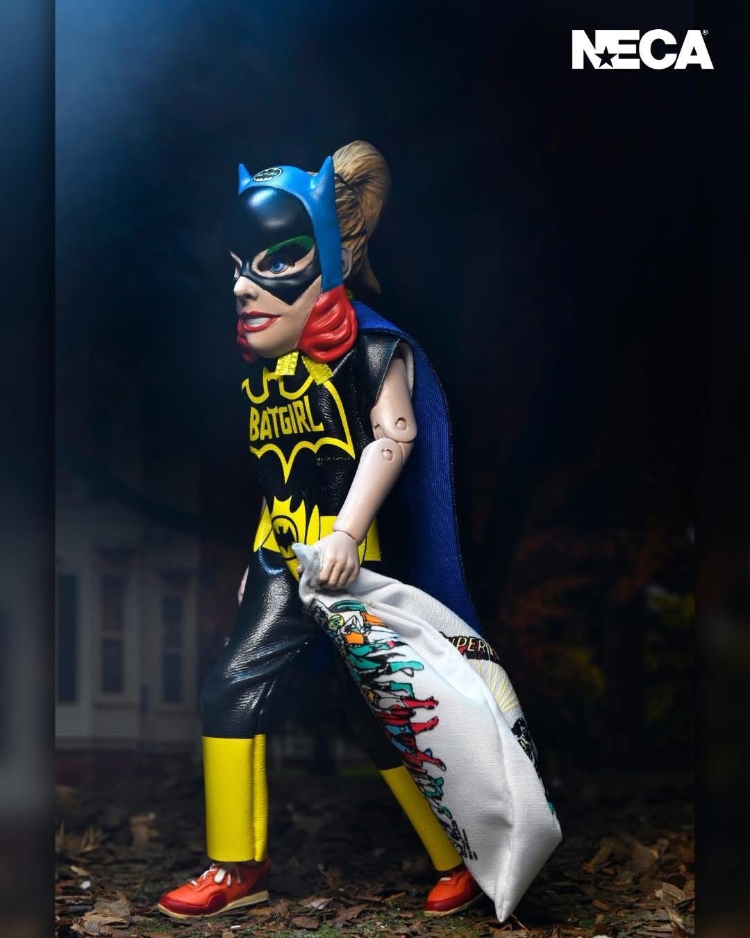 Pre-order : DC Comics x Ben Cooper Costume Kids Collection Series 5 Clothed Action Figure (Set of 5) by NECA