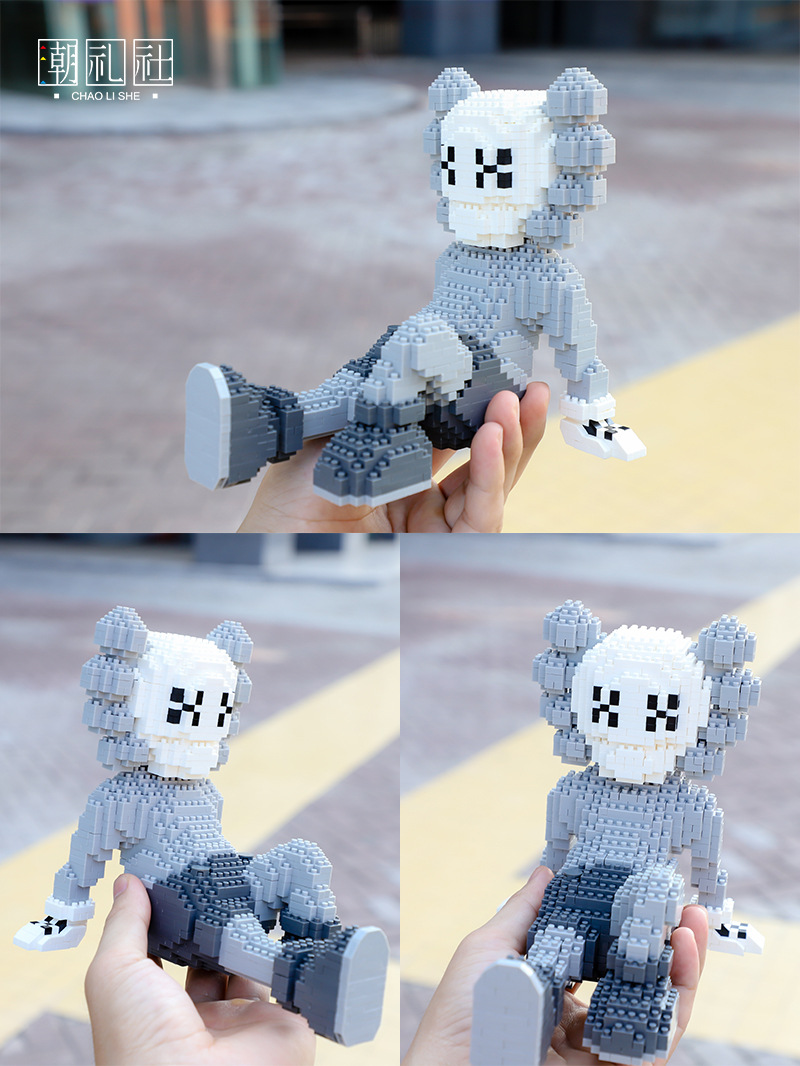 Chao Li She 38029-38034 Kaws