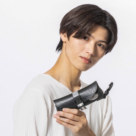 PRE-ORDER : Ultraseven 55th SEAL Glasses Case