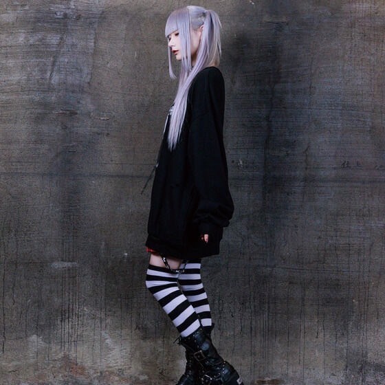 PRE -ORDER : REFLEM × DEATH NOTE Trainer