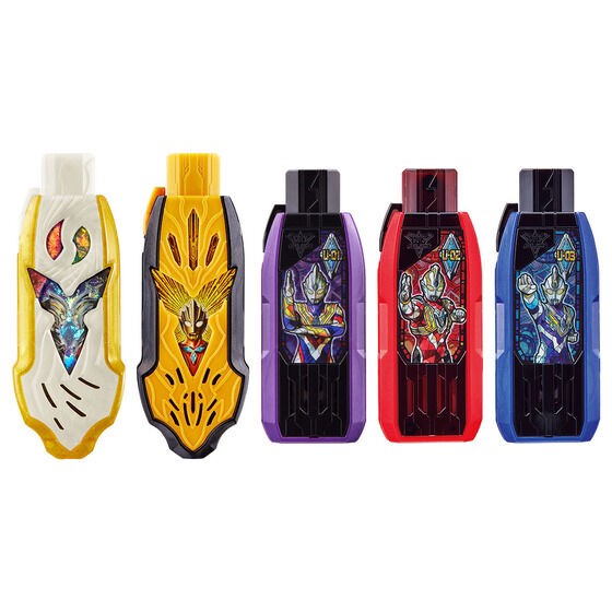 PRE-ORDER : Ultraman Trigger DX Guts Hyper Key Premium Ultraman Trigger Key Set