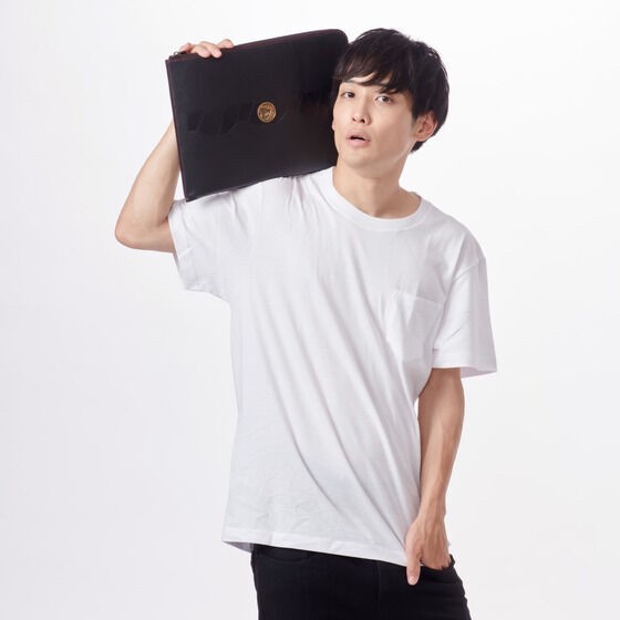 PRE-ORDER : Kyoryu Sentai Zyuranger Genuine Leather Clutch Bag (2 types in total)