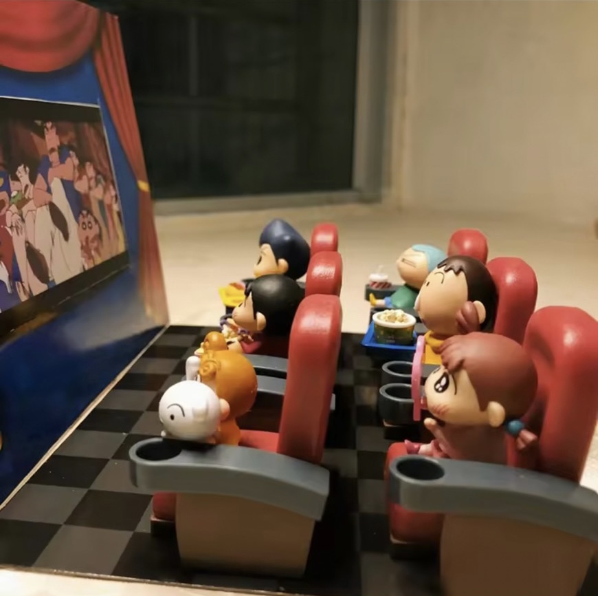 Rement Crayon Shinchan - Kasukabe Cinema Calling The Storm