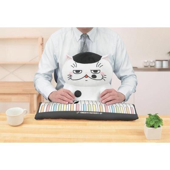 PRE-ORDER : Ojisama to Neko PC Cushion