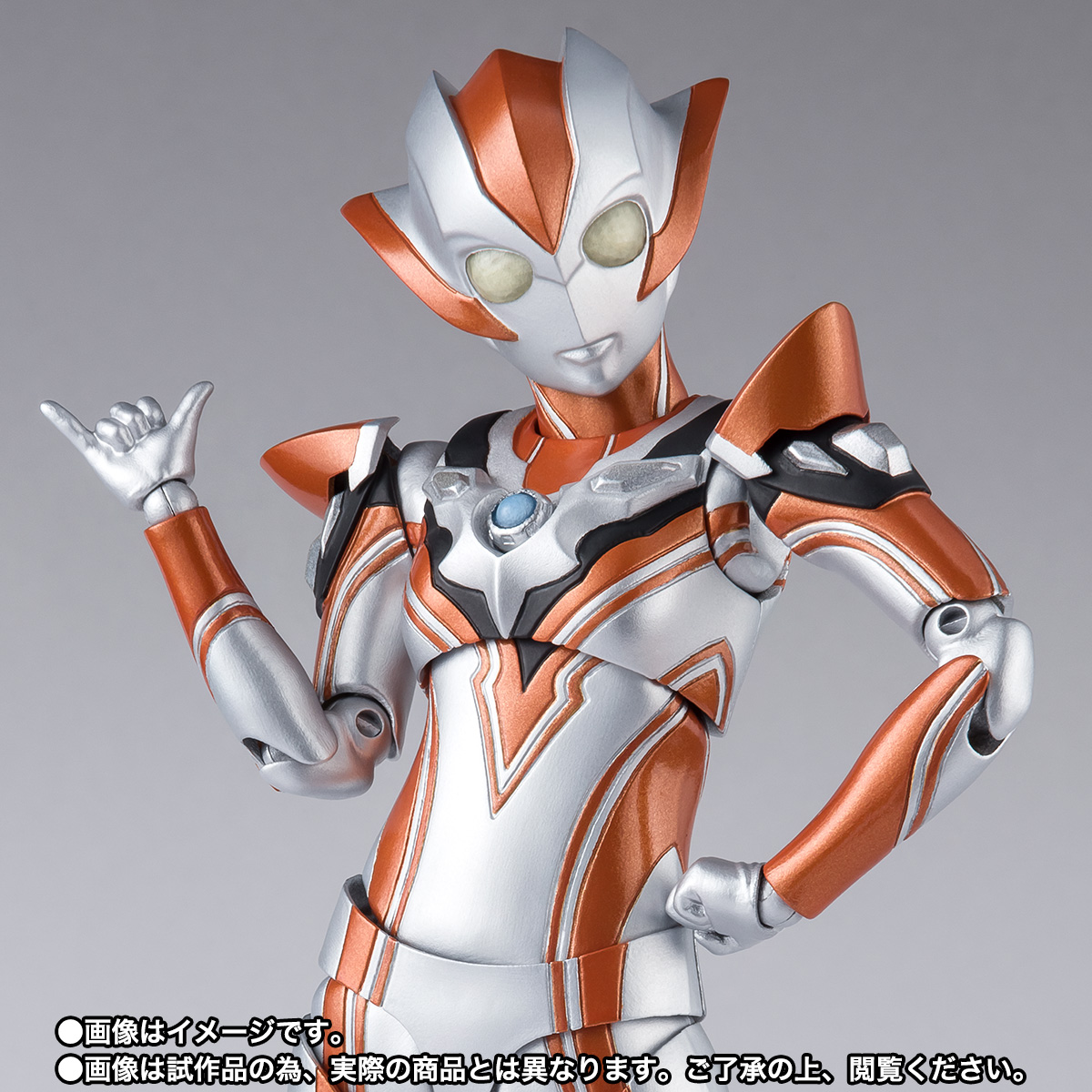 $ S.H.FIGUARTS Ultraman - Ultrawoman Grigio (PB)