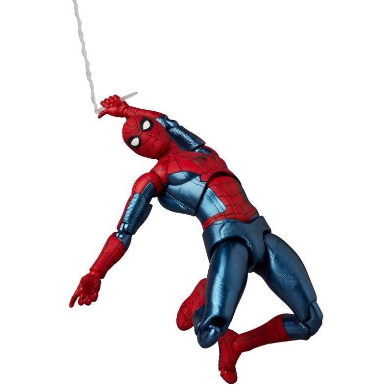 Pre-order : MAFEX Spider-Man New Red & Blue Suit by Medicom Toy