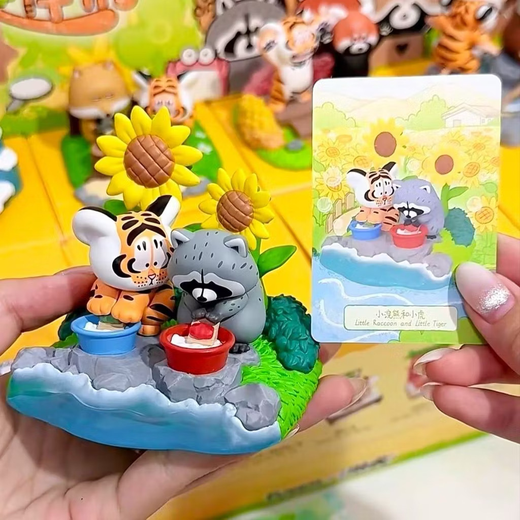 ร้าน🇹🇭 พร้อมส่ง✨ โมเดลได้ 1 ตัว - Panghu I'm Not Fat Tiger - Little Tiger and His Partners Series by Funism