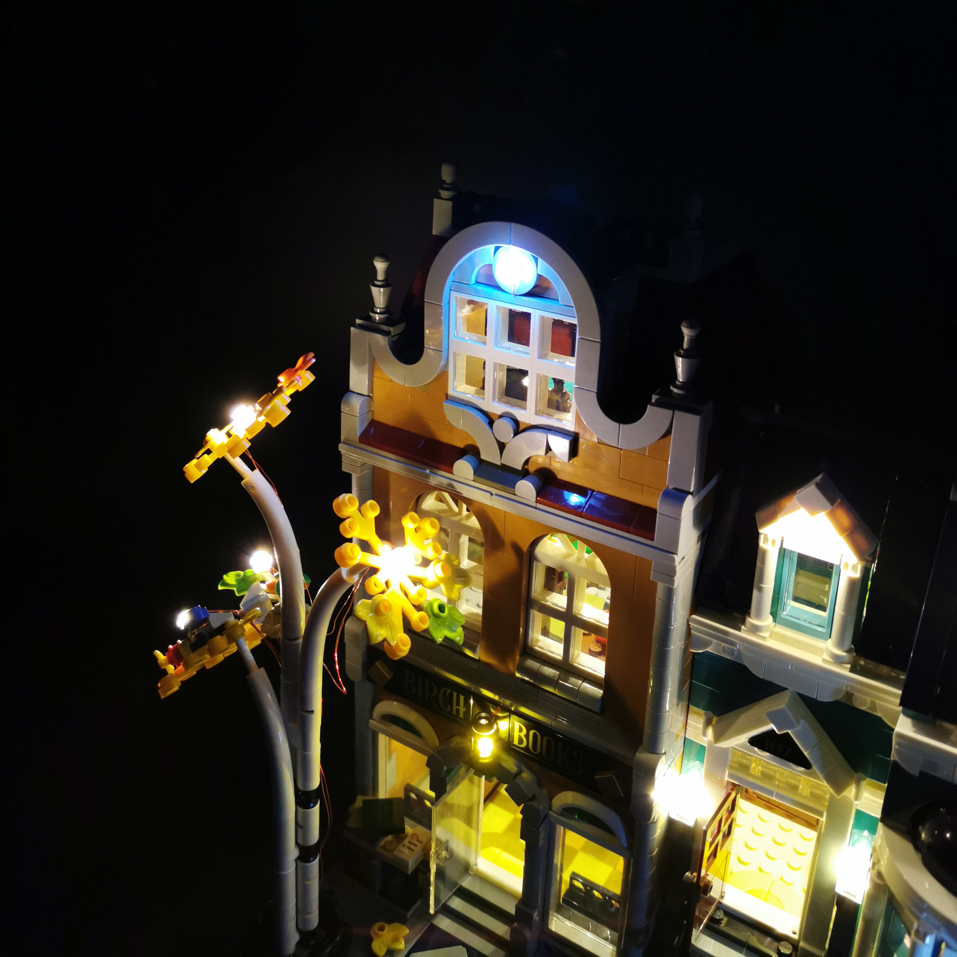 10201 Book Shop 2524pcs