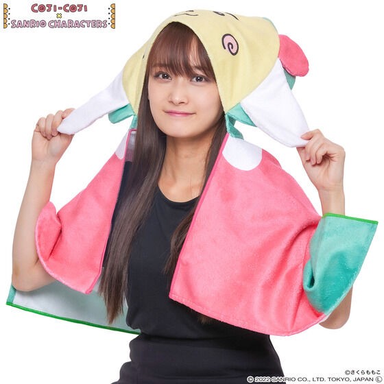 PRE-ORDER : Coji-Coji x Sanrio Characters Narikiri Hooded Towel (2 types in total)