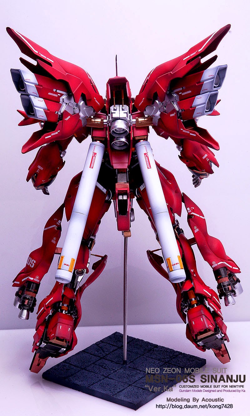 MG 1/100 MSN-06S Sinanju Ver.Ka Neo Zeon Mobile Suit Customized for Newtype by Bandai