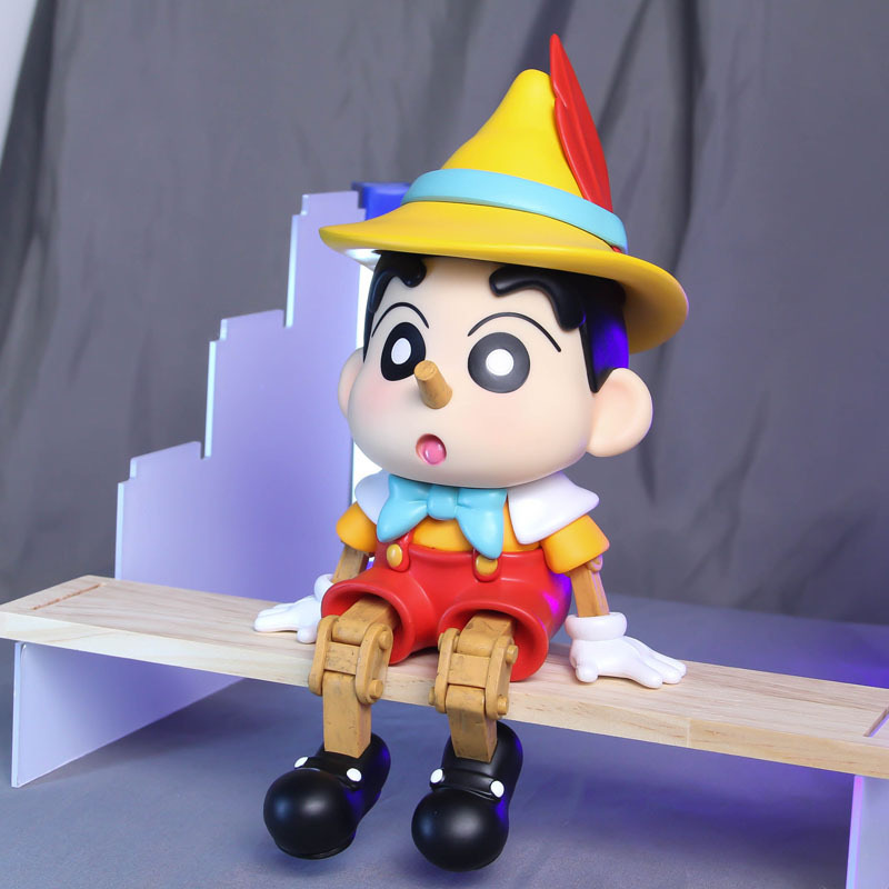 โมเดล Crayon Shinchan x Pinocchio