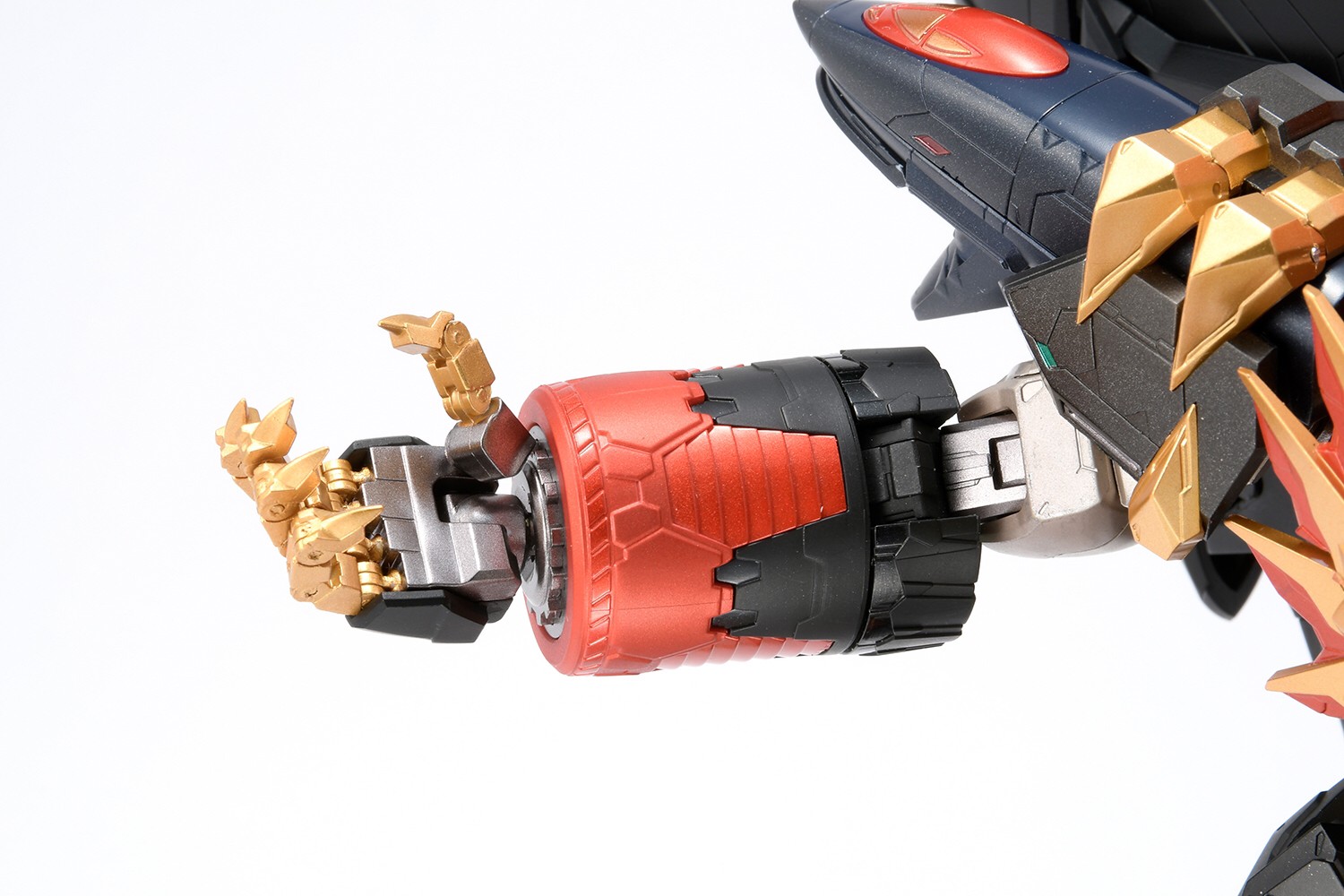 Pre-order : AMAKUNI KIZIN GENESIC GAOGAIGAR by Sen-ti-nel (Resale)