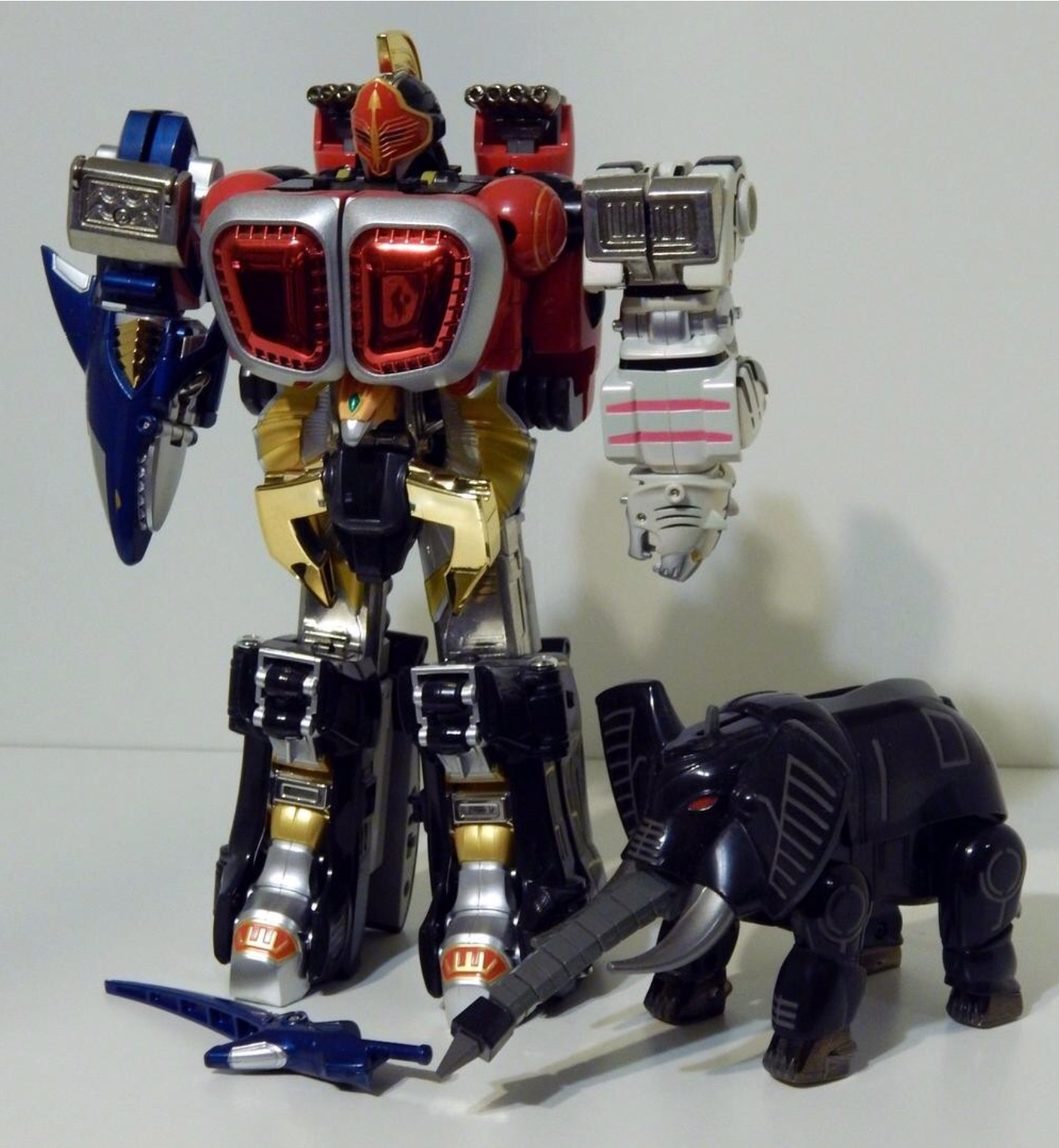 Hyakujuu Sentai Gaoranger - DX Gao Knight (Toys-R-Us exclusive in Japan) by Bandai (มือสองสภาพ 90%)