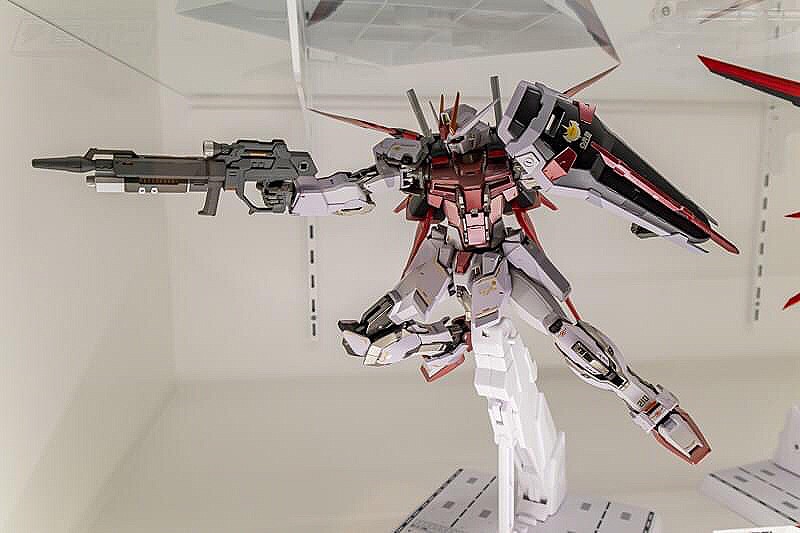 METAL BUILD - Strike Rouge + Ootori Striker) by Premium Bandai (Limited Lot JP มีกล่องน้ำตาล)