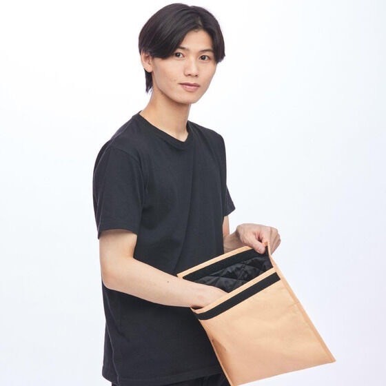 PRE-ORDER : Ultraman Series Multi Case