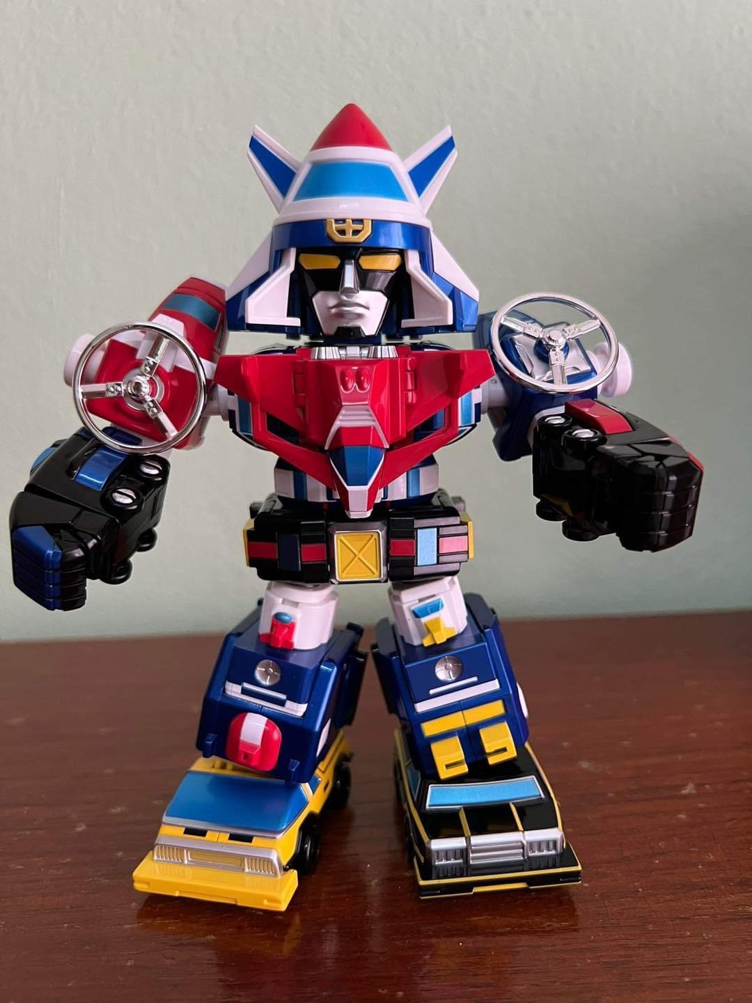 ES Gokin - Dairugger / Voltron Vehicle Force by Action Toys