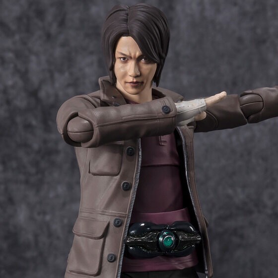 PRE-ORDER : S.H.Figuarts AKIZUKI NOBUHIKO (KAMEN RIDER BLACK SUN)