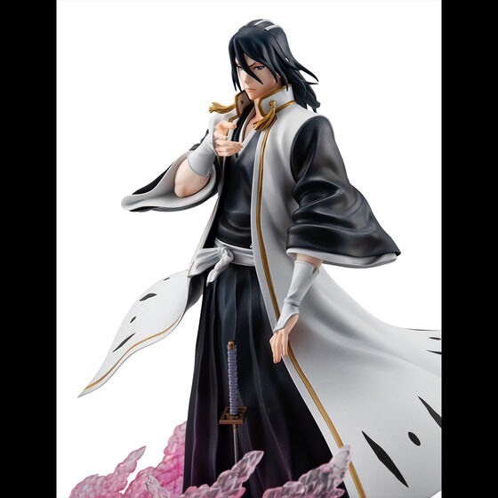 PRE-ORDER : G.E.M. Series BLEACH Byakuya Kuchiki (Bleach: Thousand-Year Blood War)