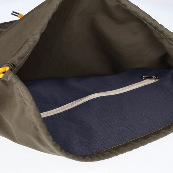 PRE-ORDER : Mobile Suit Gundam Training Wear Item Deodorizing Drawstring Bag (2 Types)