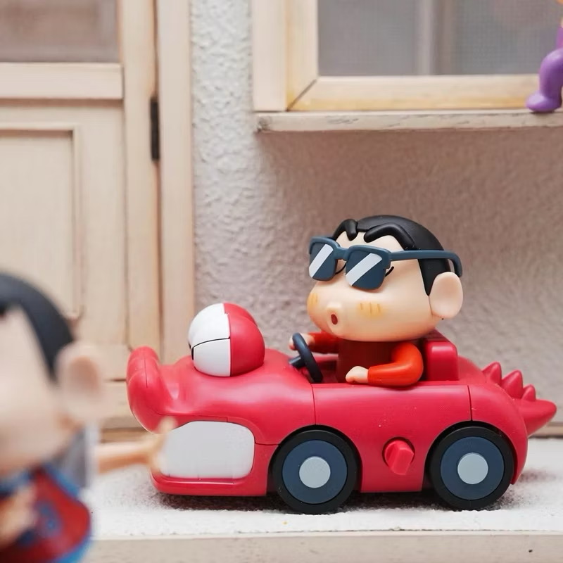 ร้าน🇹🇭 พร้อมส่ง✨ โมเดลชินจังได้ 1ตัว ไขลานดุ๊กดิ๊ก Crayon Shinchan Dynamic Shin-Vibes Series by 52Toys