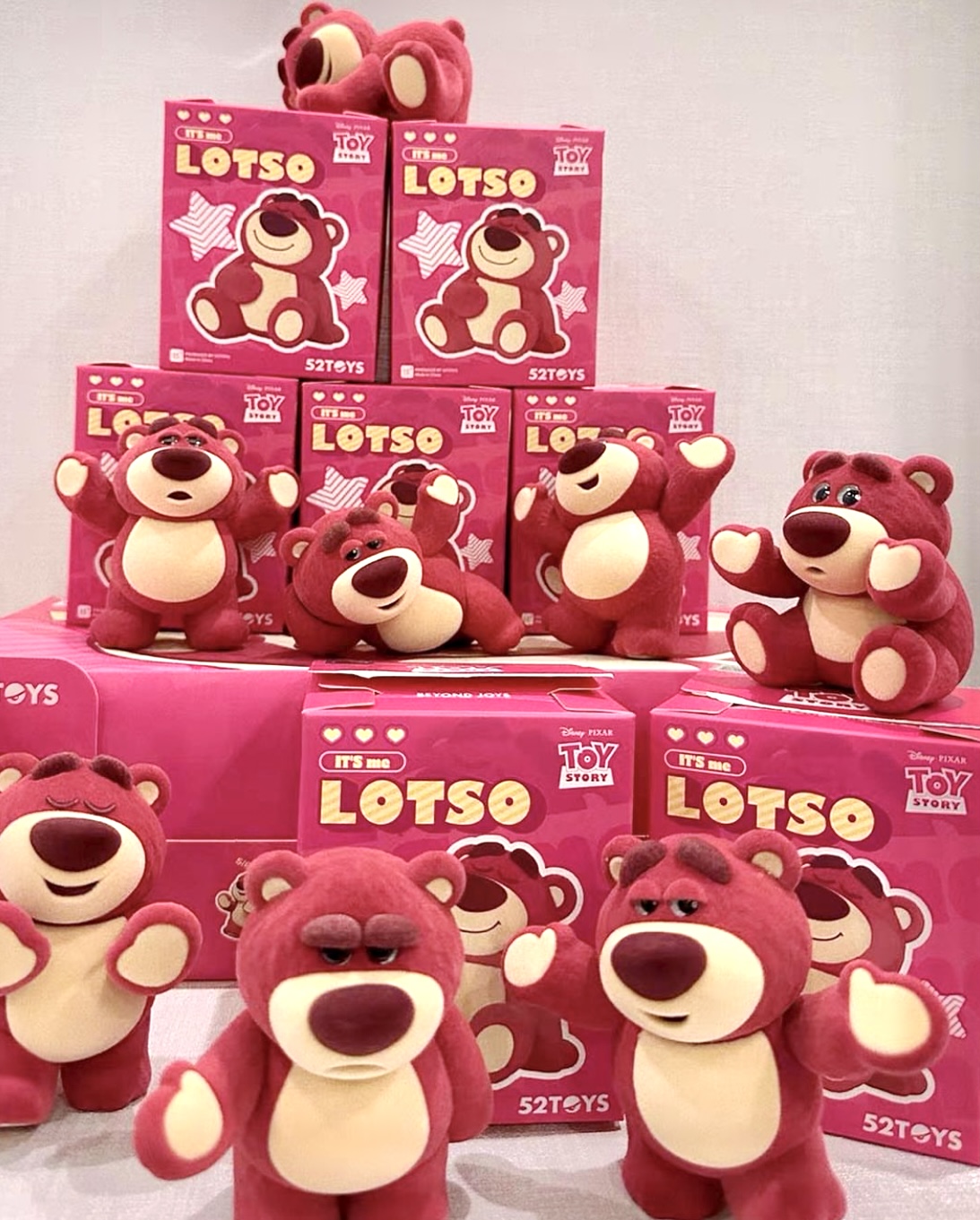 Toy Story - It’s Me Lotso by 52Toys