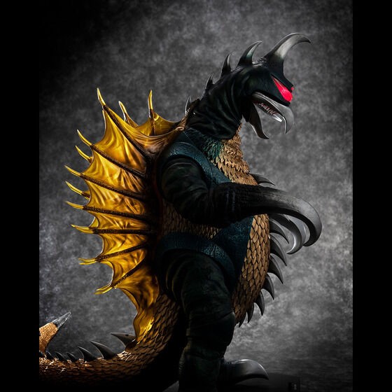 PRE-ORDER : UA Monsters Gigan (1972)