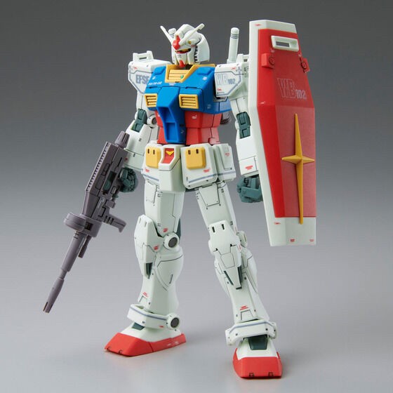 PRE-ORDER : HGUC 1/144 RX-78-02 (Cucuruz Doan's Island Ver.) Plastic Model