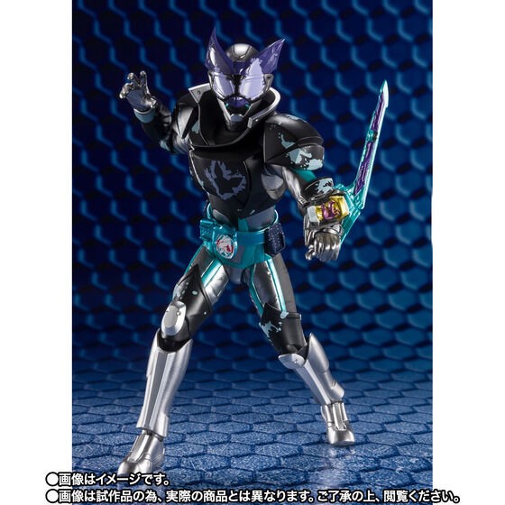 PRE-ORDER : S.H.Figuarts Kamen Rider EVIL BAT GENOME / JACKAL GENOME