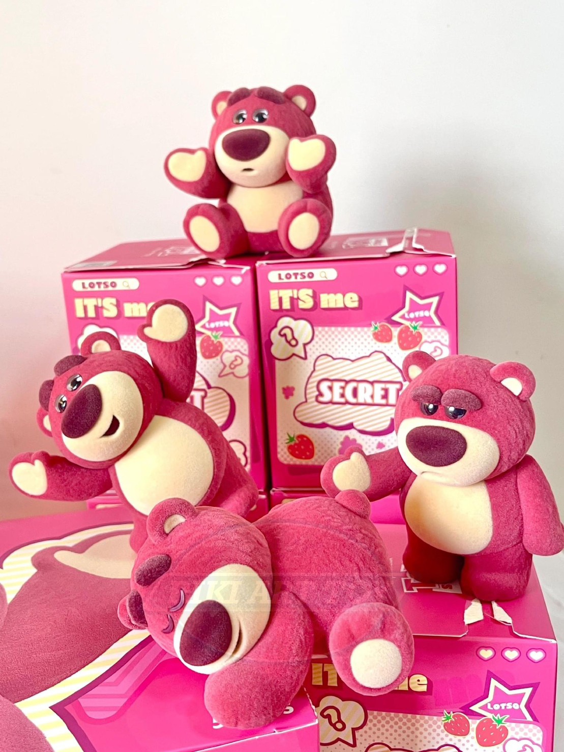 Toy Story - It’s Me Lotso by 52Toys