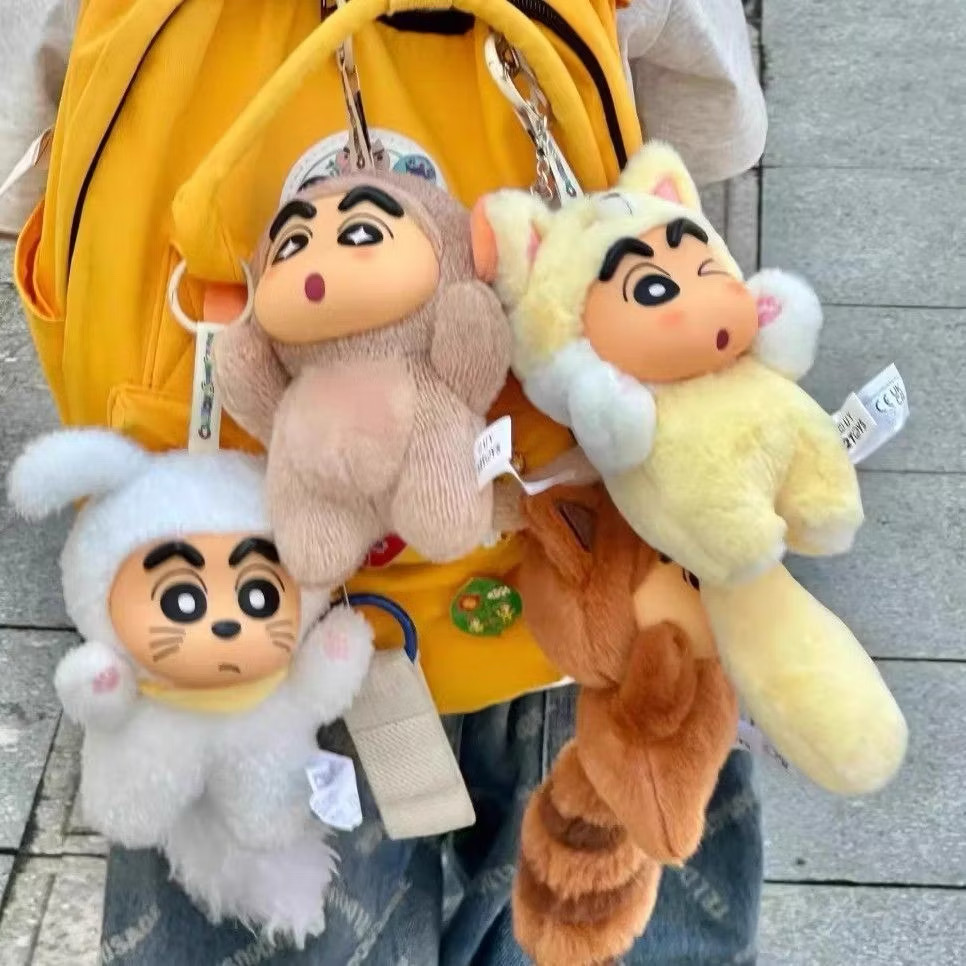 ตุ๊กตาพวงกุญแจ Crayon Shinchan Big Tail Series Plush Pendant Keychain by 52Toys