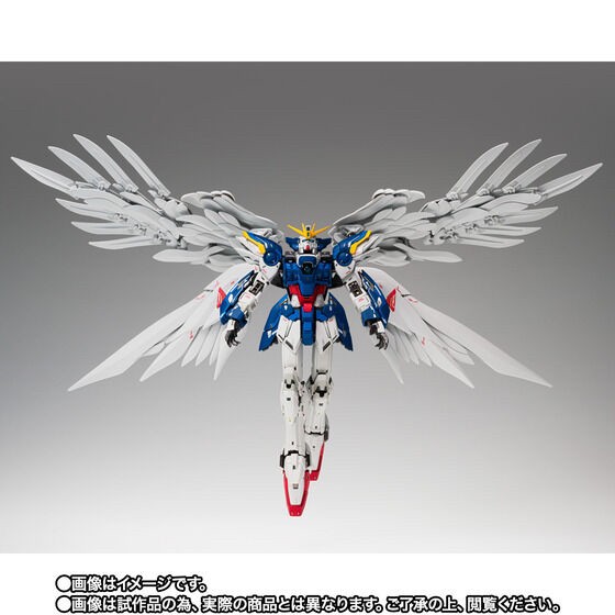 PRE-ORDER : GUNDAM FIX FIGURATION METAL COMPOSITE Wing Gundam Zero (EW version) Noble Color Ver.