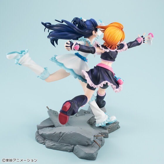 PRE-ORDER : Lucrea (Futari wa Pretty Cure) Cure Black & Cure White
