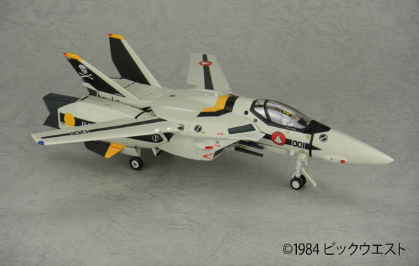 Macross : Do You Remember Love? 1/60 VF-1S Roy Focker by Yamato