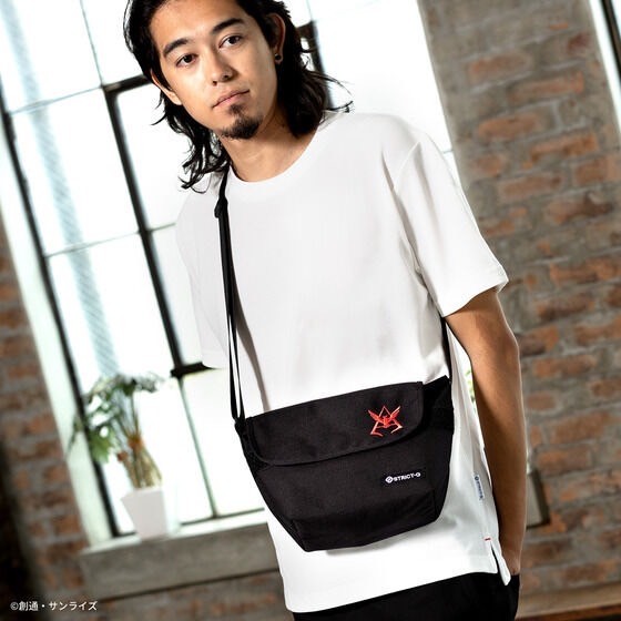 PRE-ORDER : STRICT-G "Mobile Suit Gundam" Basic Mini Shoulder Bag