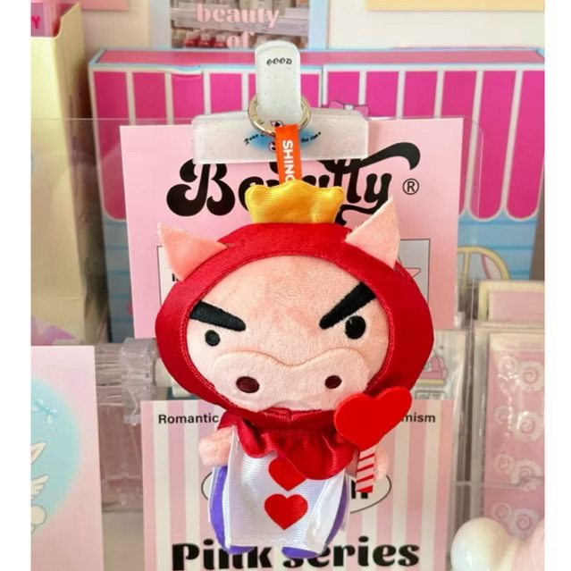 ตุ๊กตาพวงกุญแจ Crayon Shinchan x Alice in Wonderland Series Plush Keychain by LDCX