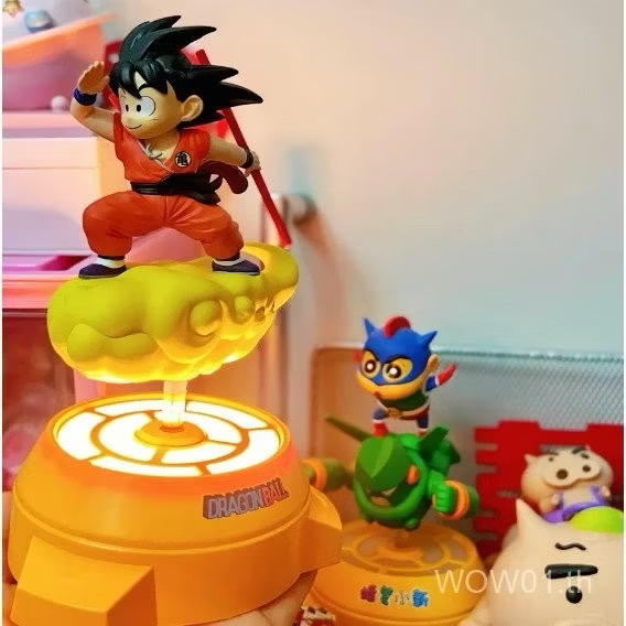 โมเดลโงกุน หมุนได้ มีไฟ Dragon Ball - Goku Rolling Night Light Series by LDCX