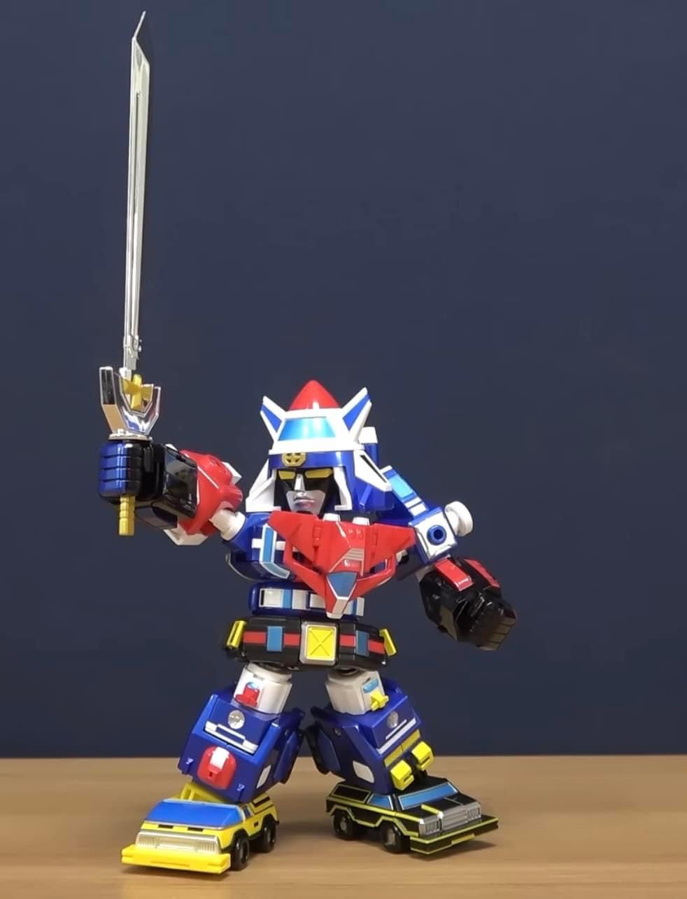 ES Gokin - Dairugger / Voltron Vehicle Force by Action Toys