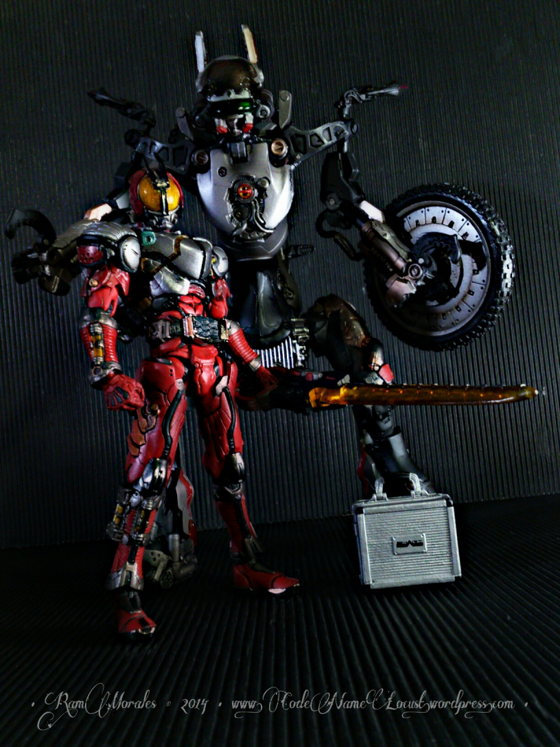 S.I.C Vol.29 Masked Rider Faiz Blaster Form & Auto Vajin by Bandai