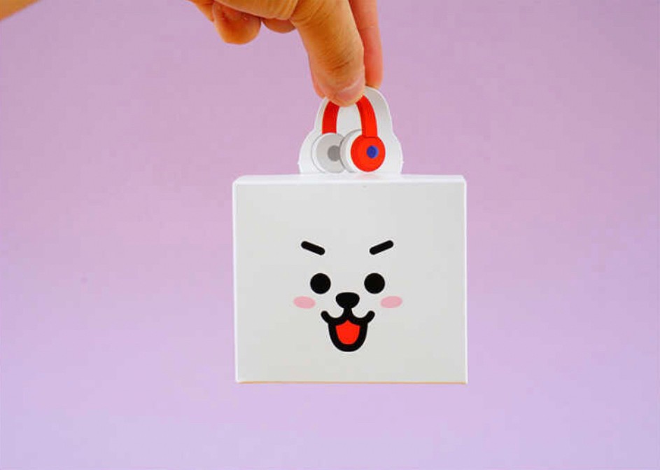 Gift Box BT21 กระดาษแข็งหนาอย่างดี by Studio 8 (ระบุตัวเลือกลายที่ต้องการมานะคะ)