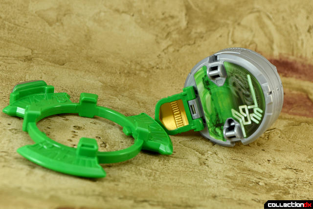 Shuriken Sentai Ninninger Otomin Series 1 DX Paonmaru by Bandai