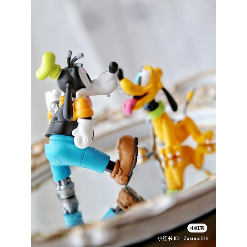 โมเดล ได้ 1 ตัว | Disney - Mickey and Friends Cyborg Series by 52Toys