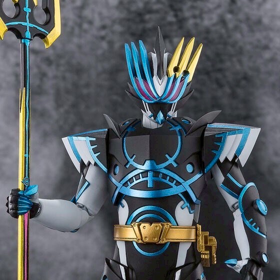 PRE-ORDER : S.H.Figuarts Kamen Rider Durendal Ocean History