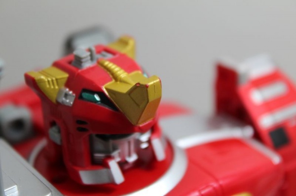 DX Chogikin GD-13 Seijuu Sentai Gingaman - DX Giga Rhino by Bandai (มือสอง ขาดชิ้นส่วนหลายชิ้น)