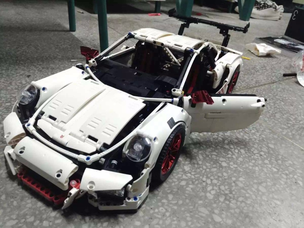 Decool 3368B Porsche 991 GT3 RS (White) 2728pcs