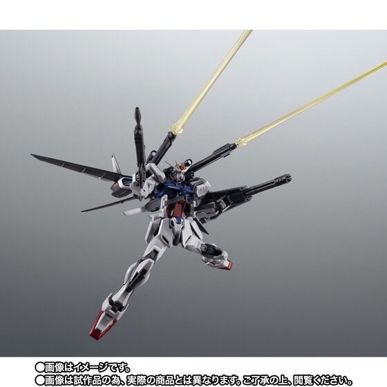 PRE-ORDER : ROBOT SPIRITS <SIDE MS> GAT-X105 Strike + P202QX STRIKE GUNDAM + I.W.S.P. ver. A.N.I.M.E.